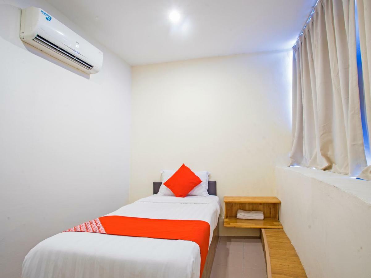 Oyo 982 Hotel Sk Kajang Eksteriør bilde